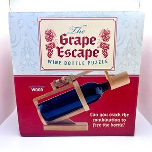 NIB Wine bottle puzzle